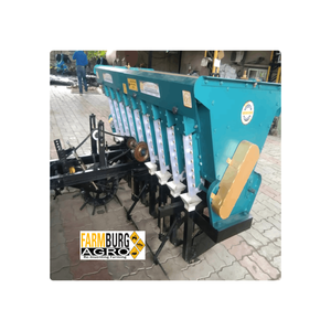 Jardinera automática de ajo para uso agrícola con sistema de cinta transportadora que incluye sembradoras y trasplantadoras niveladoras de suelo y paso en V - Product Image 3