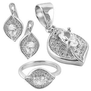 Parure de bijoux en argent avec zircon, collier, boucles d'oreilles et bague, ensemble pendentif en alliage pour femme, idéal pour mariage romantique et mode - Product Image 1