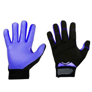 Fournisseurs en gros Meilleure qualité Gants de sport GAA Gants de football gaélique avec du latex allemand souple Matériel de qualité OEM 100% - Product Image 1