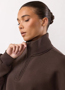 Conjunto Deportivo Cortavientos de Alta Calidad para Mujer, Informal, de 2 Piezas, con Cremallera y Cintura Elástica para Invierno, con Logotipo Frontal - Product Image 5