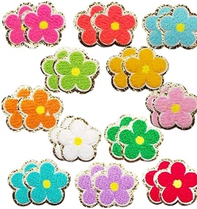 Patch thermocollant à séchage rapide avec impression de Logo personnalisé 3D brodé de haute qualité pour patch en tissu de tissu de saison d'hiver à équipage élevé - Product Image 1