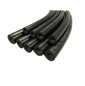 Manguera de Refrigerante Flexible de Alta Pureza para Sistemas de Aire Acondicionado Automotriz Diseñada para Prevenir la Contaminación y Garantizar la Eficiencia del Sistema - Product Image 1