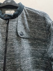 Vente en gros de vestes universitaires en coton avec logo personnalisé pour hommes Manteau Letterman décontracté à manches longues du Bangladesh - Product Image 3