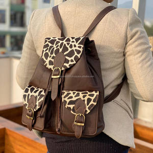 Mochila de cuero de piel con estampado de animales reciclados múltiples de estilo occidental para mujer, Mochila De Cuero múltiple de tamaño Ideal de Color arcoíris para mujer - Product Image 2