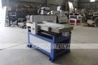 Machine CNC miniature pour le travail du bois, idéale pour la fabrication de pendentifs, médailles, badges et objets artisanaux en bois – Fournisseur direct usine