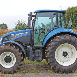 Tractor agrícola utilitario inspirado en Powerstar, motor diésel de alto par, capacidad 4WD con componentes centrales, bomba, cojinete de caja de cambios - Product Image 3