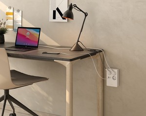 Presa multipla quadrata con 3 prese wireless + USB e USB-C 3680W 16A 250V (Simon BM513301) - Product Image 3