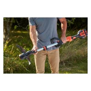 Podadora a Batería de 36V con 1 Batería y 2.5Ah, Profundidad de Corte 33cm BCSTE636L1 para Herramientas de Jardín - Product Image 3