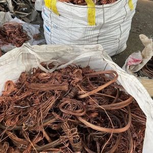 Clean Affordable <b>Red</b> Copper Wire Scrap Non Alloy Mill Berry Copper Wire Recycling <b>Material</b> for Smelting - Product Image 1