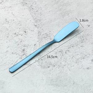 Ensemble de vaisselle en acier inoxydable de qualité supérieure avec finition miroir bleu pour un usage quotidien à la maison, des dîners formels, des restaurants et des hôtels en provenance d'Inde - Product Image 3