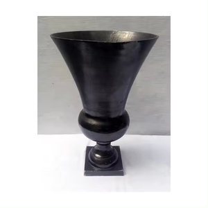 Florero de metal fundido de aluminio de diseño único para Decoración de mesa florero personalizado de buena calidad al por mayor de fábrica para Decoración - Product Image 6