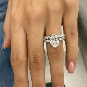 Anillo de Compromiso Clásico TISHYA DIAMOND, Plata de Ley 925, Chapado en Oro Rosa, Moissanita de Corte Brillante Redondo de 3.50 Quilates - Product Image 2