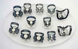 ชุดที่หนีบเขื่อนยางด้วยมือเหล็กพร้อมชุดกรอบ31ชิ้นและเครื่องมือทางการแพทย์ - Product Image 2