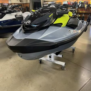 Jet ski haute vitesse RXT-X 300 Tech avec moteur 4 temps BRP Premium Audio, remorque incluse - Product Image 3