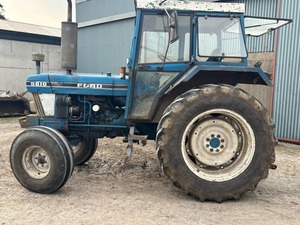 รถแทรคเตอร์ Ford 5610เดินเปลี่ยนพื้นได้, ใหม่ที่นั่งด้านหน้าและหลังยาง30% ไม่มีรอยร้าวผนังที่ดีรับประกัน3ปี - Product Image 3