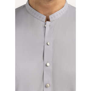 Trajes Indios y Pakistaníes Bordados de Corte Regular, Modelo SK-EMB25-032 - Product Image 1