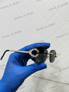 Lunettes de soleil sans monture en argent 925 avec diamants Moissanite, verres photochromiques, légères et confortables pour unisexe - Product Image 4