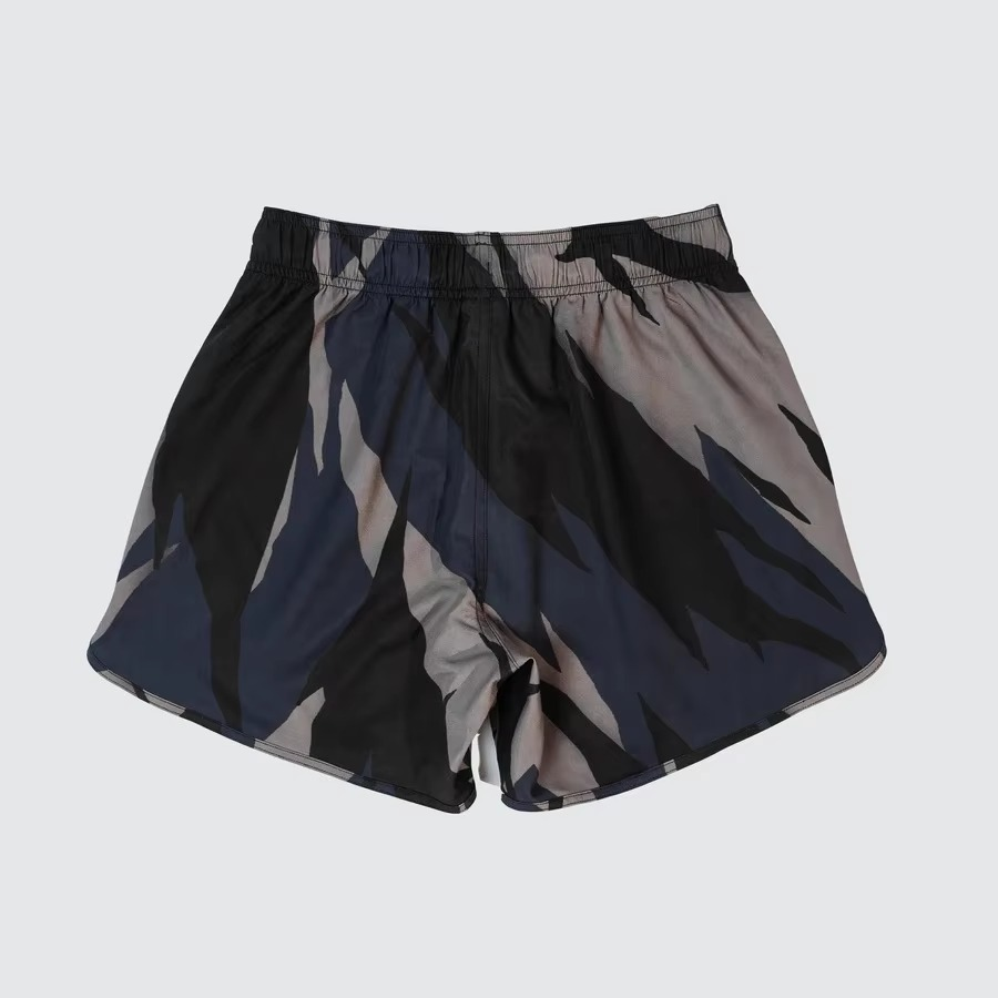 สีน้ำตาลอ่อน &amp; สีดำ