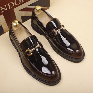 Zapatos de cuero para hombre, estilo sin cordones, hechos de piel de vaca. Estilo casual, superficie de cuero suave, cómodo. - Product Image 3