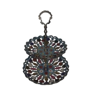 Frutero de latón de dos niveles redondo hecho a mano de alta calidad con grabado multicolor y acabado pulido para uso en la cocina - Product Image 3