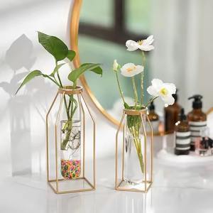 Vase à fleurs en bois de table avec tube en verre transparent pour une présentation élégante, étagère, salon, centre de table - Product Image 4