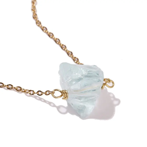 Colgante de Piedra Preciosa de Cuarzo Rosa Cristal, Plata de Ley 925 con Baño de Rodio, Forma Natural de 10 a 15 mm, Joyería Hecha a Mano y Precio al por Mayor - Product Image 2