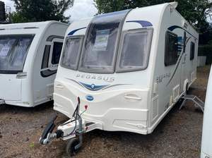 Camping-car mobile tout-terrain 4x4 léger en acier inoxydable de haute qualité pour 4 à 6 personnes - Product Image 4