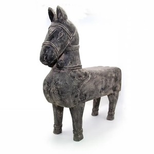 Artículos de decoración para el hogar únicos Tamaño del paquete Logotipo personalizado Precio asequible L65 x H69 x W21cm Artesanía de caballo grande de madera antigua - Product Image 3