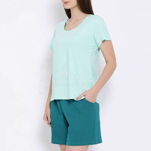 Ensembles d'été décontractés à col rond pour femmes, design personnalisé OEM, nouvelle mode, 100% coton, deux pièces, manches courtes, tricotés sur mesure. - Product Image 2