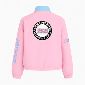 เสื้อแจ็คเก็ตแข่งรถผ้าคอตตอนทวิลล์ Gamma Phi Delta Sorority สำหรับผู้หญิง เสื้อแจ็คเก็ตมอเตอร์สปอร์ตสำหรับแข่งรถ เสื้อแจ็คเก็ตนักขี่มอเตอร์ไซค์สมรรถนะสูง - Product Image 3