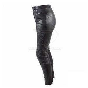 Pantalon en cuir pour moto homme de haute qualité, style classique avec fermeture sécurisée pour une conduite en toute sécurité - Product Image 4