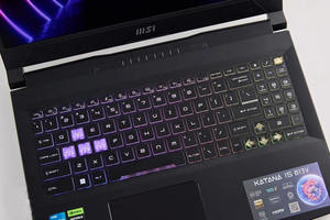 Ordinateur portable de jeu M S I Thin15-1678CN RTX 4050 6GB I7-13620H DDR5 16GB 512G NVMe M.2 NVME * 1 Gris 15.6 "QHD 2K 165Hz - Product Image 3