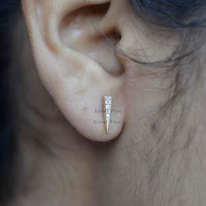 ต่างหูดีไซเนอร์ทองคําแท้ 14K ประดับด้วยเพชรคุณภาพ SI สี H - Product Image 5