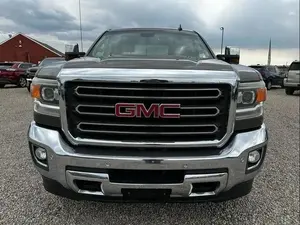 GMC Sierra 3500 SLT 2015, conduite à gauche, sièges en cuir, feux LED, pneus R19, transmission automatique - Product Image 4