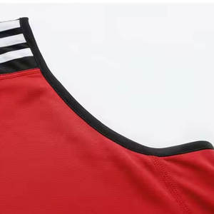 Ropa de práctica Nuevo estilo Uniforme de voleibol Servicio OEM Diseño personalizado Recién llegado Uniforme de voleibol - Product Image 5