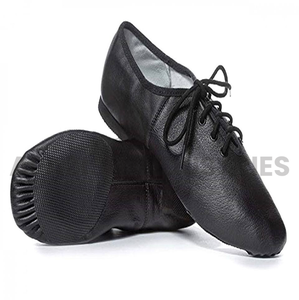 Chaussures de danse en cuir unisexes en stock style Oxford avec lacets et semelle fendue pour la danse latine pour femmes hommes et filles en été - Product Image 2