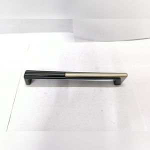 Poignée de porte de tiroir de meuble de cuisine en alliage de zinc moderne de bonne qualité pour une utilisation en extérieur et en entrepôt - Product Image 5