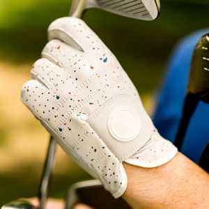 Gants de golf de qualité supérieure avec poignée antidérapante Matériau respirant Ajustement réglable pour hommes et femmes - Product Image 5