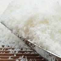 Hoogwaardige nieuwe oogst gedroogde gedesickeerde kokospoeder Vietnam Zonder SO2 Middelhoge/Lage vetgehalte 3% vocht HACCP/ISO/BRC gecertificeerd Laag