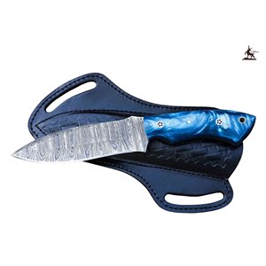Couteau Skinner en acier damassé fait à la main couteau de chasse à manche en résine avec beau couteau - Product Image 1