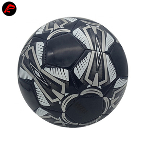 Ballon de football de taille officielle de football d'entraînement de vente chaude avec le football imprimé par logo personnalisé Football promotionnel - Product Image 3