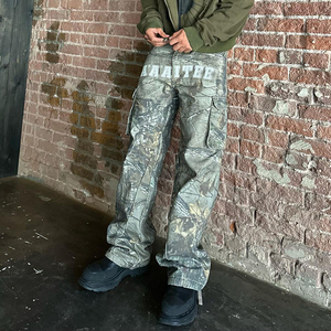 Pantalones Cargo de camuflaje para hombre con bolsillo tejido con logotipo personalizado al por mayor para hombre - Product Image 3