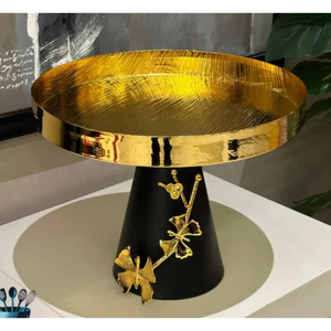 Support à gâteau en métal noir et or de haute qualité avec motif floral, plateau de présentation de desserts vintage pour la décoration de table de mariage et de fête - Product Image 1