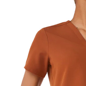 Calidad superior mujeres Hospital Enfermeras Scrubs Venta al por mayor todos los colores y tamaños disponibles fácil de usar Hecho con poliéster - Product Image 6