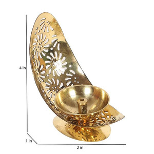 Huile de laiton Diya élégance intemporelle pour les rituels spirituels Bougeoir d'inspiration vintage Diya en laiton antique pour les occasions festives - Product Image 4