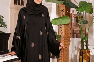 Nouvelle collection 2025 : Abaya musulmane décontractée et moderne de haute qualité, anti-UV, respirante, légère, séchage rapide, en polyester/coton, toutes tailles - Product Image 4