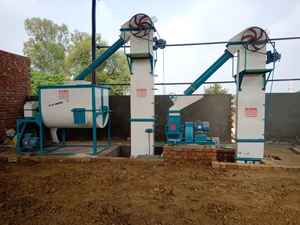 Unité horizontale de broyage et de mélange pour bétail/volaille - Product Image 2