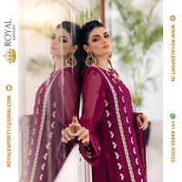 CONCEPTEUR TENDANCE PAKISTANI SEQUENCE BRODERIE COSTUME DE TRAVAIL PENDU ET DUPATTA COLLECTION PAR ROYAL EXPORT