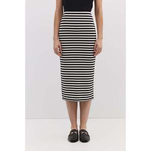 Falda midi elástica con abertura - Product Image 3