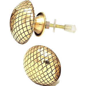 Bouton gravé en laiton moderne fait à la main pour tiroir porte armoire commode poignée de traction pour cuisine chambre salle de bain salon armoires - Product Image 2